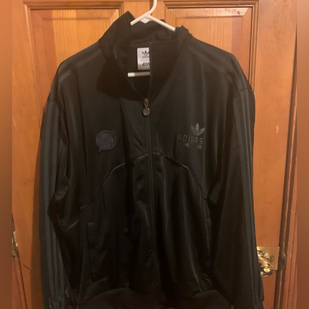 Men’s XL Adidas Star Wars Edition! Rare find!